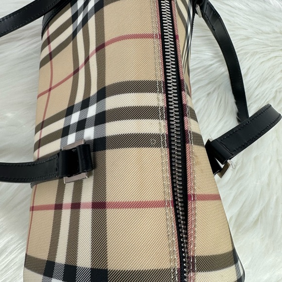 Burberry Novacheck Barrel Shoulder Bag - Picture 4 of 15